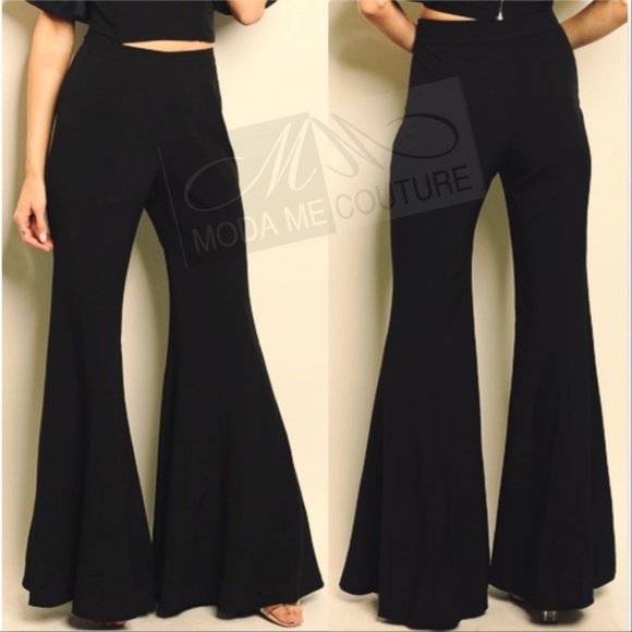 Sold Out Chic 2 Piece Set Pants and Top - Picture 2 of 2